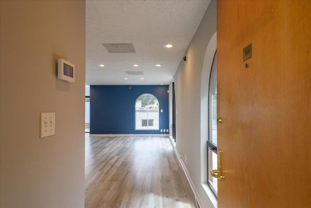 345 Lorton Avenue 304 Property Photo 8