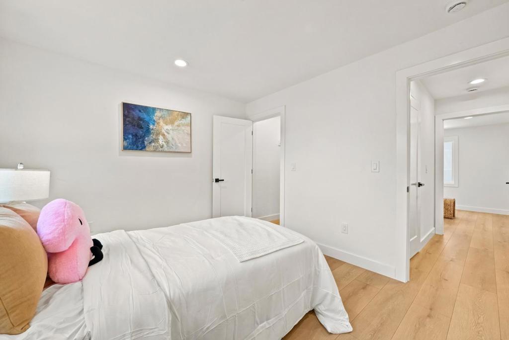 882 S Almaden Avenue 2 Property Photo 19