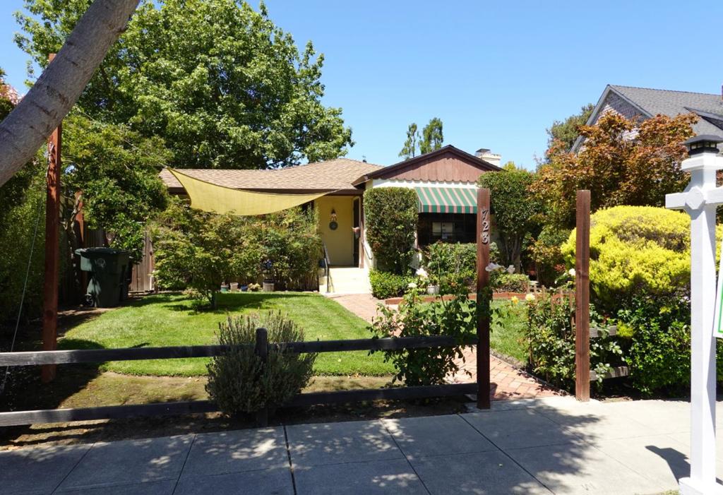 723 Hamilton Avenue Property Photo