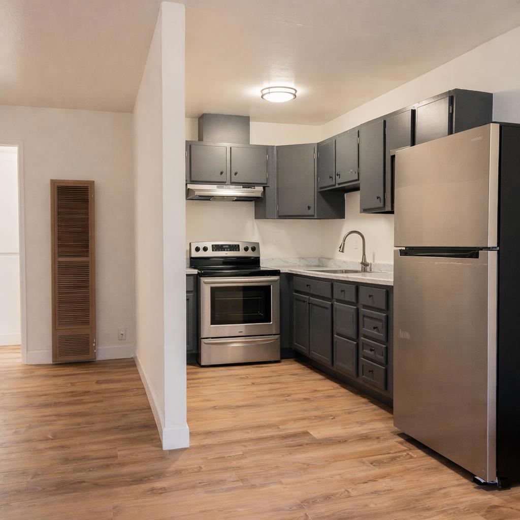 729 Forestdale Avenue Property Photo 3