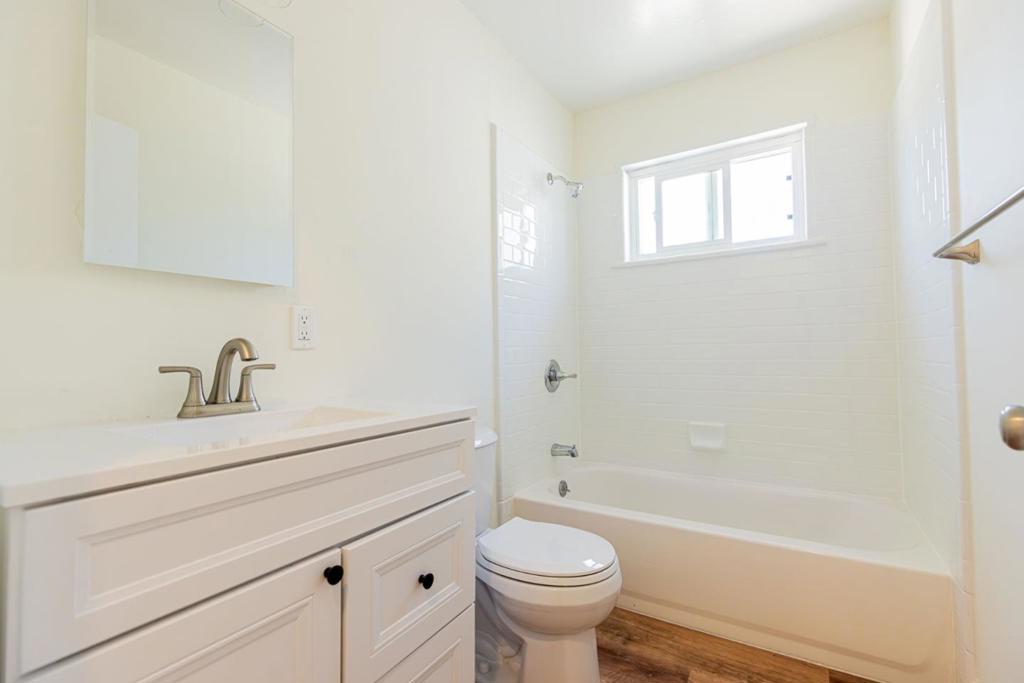 729 Forestdale Avenue Property Photo 4