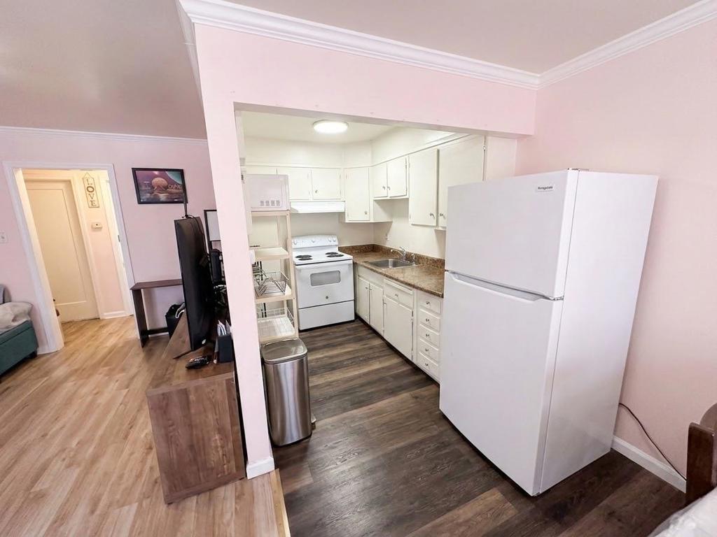 729 Forestdale Avenue Property Photo 11