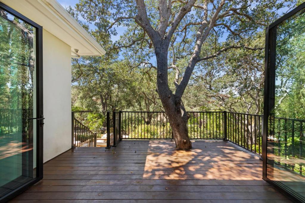 15477 One Oak Lane Property Photo 24
