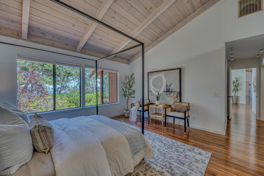 7 Stratford Place Property Photo 19