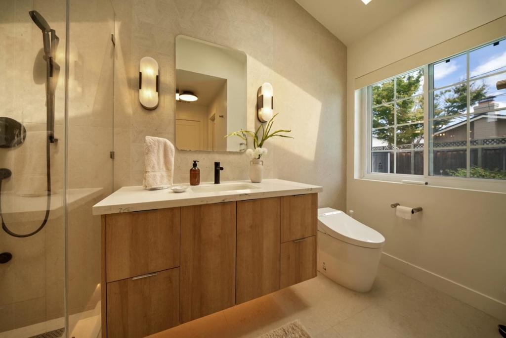 4833 Claremont Park Court Property Photo 18