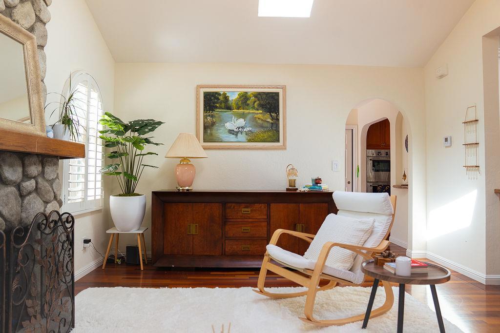 14120 Alta Vista Avenue Property Photo 5