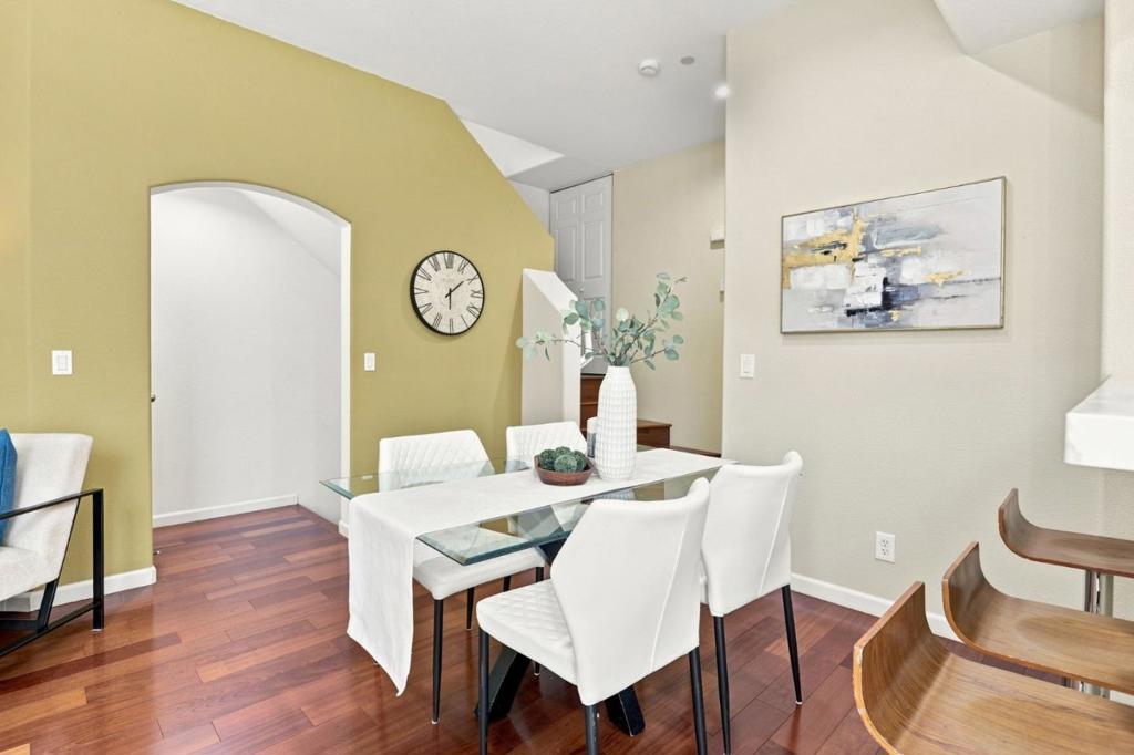 886 Fascination Place Property Photo 10