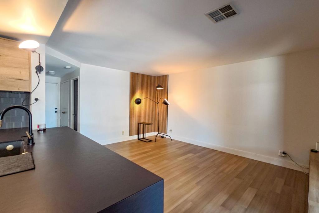 32811 Palmdale Court Property Photo 10