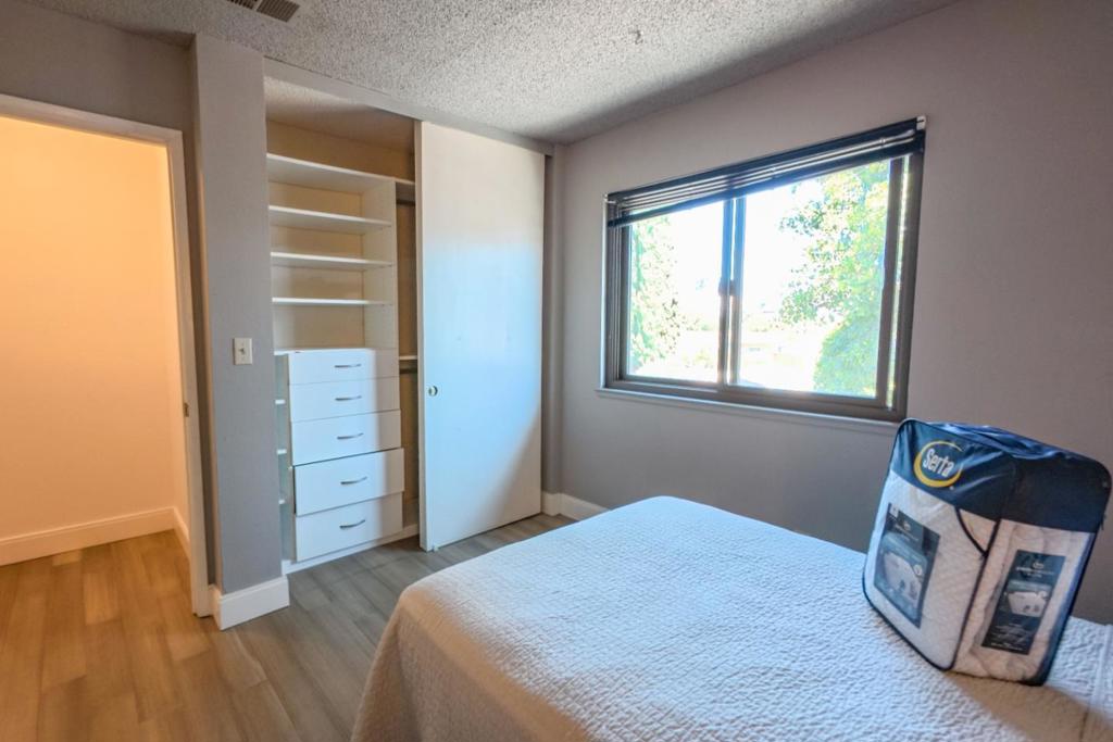 32811 Palmdale Court Property Photo 18