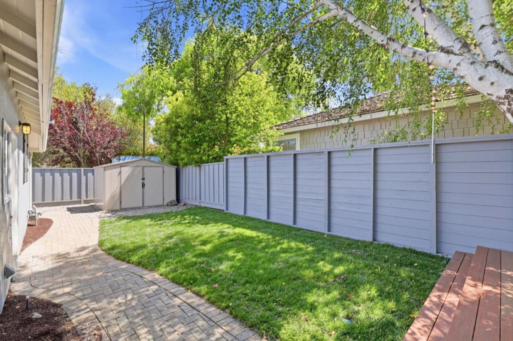 699 Oregon Avenue Property Photo 28