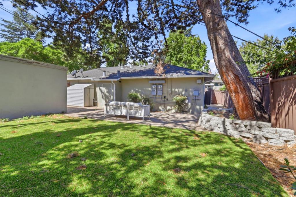 718 Millich Drive B Property Photo 31