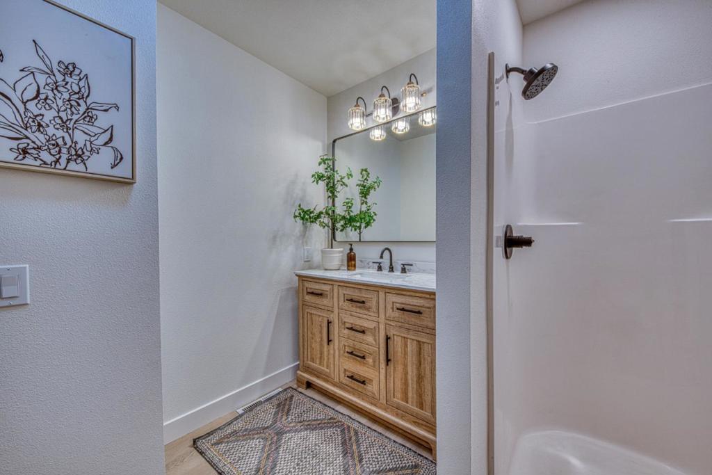 186 San Benancio Road Property Photo 25