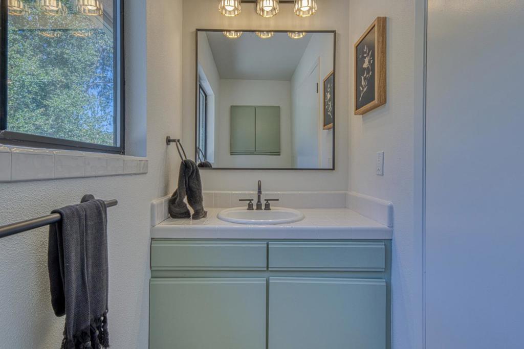 186 San Benancio Road Property Photo 30
