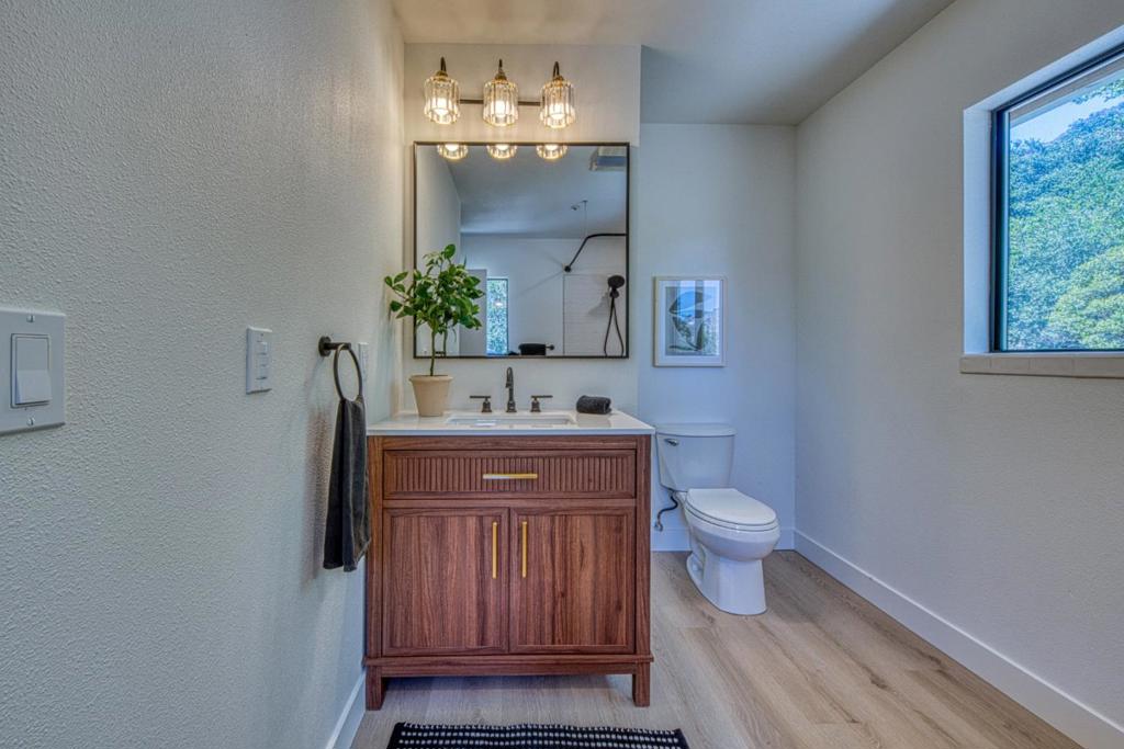 186 San Benancio Road Property Photo 35