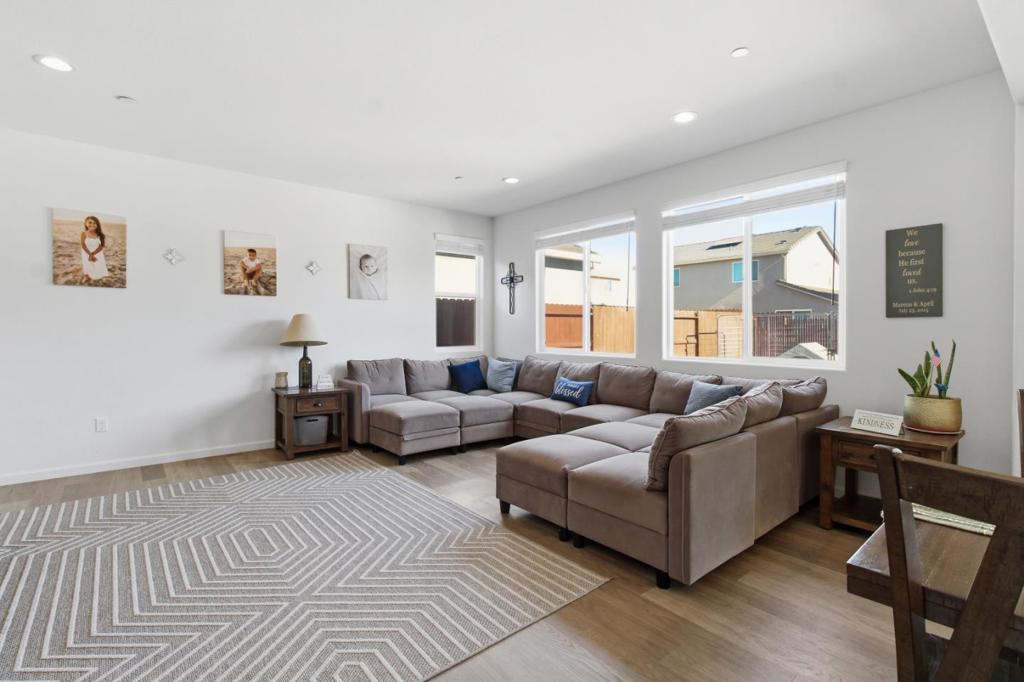 ML82056925 Property Photo 14