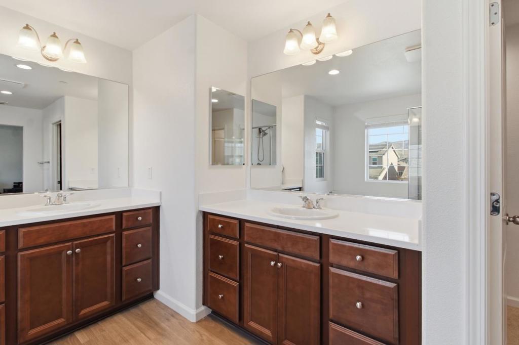 ML82056925 Property Photo 21
