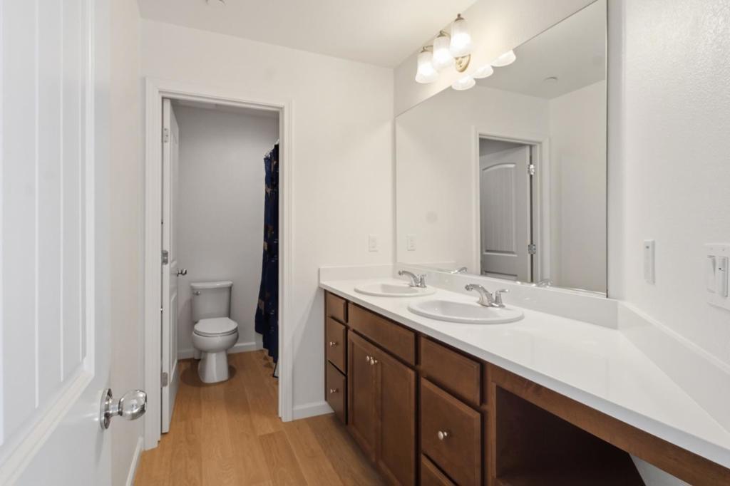 ML82056925 Property Photo 24