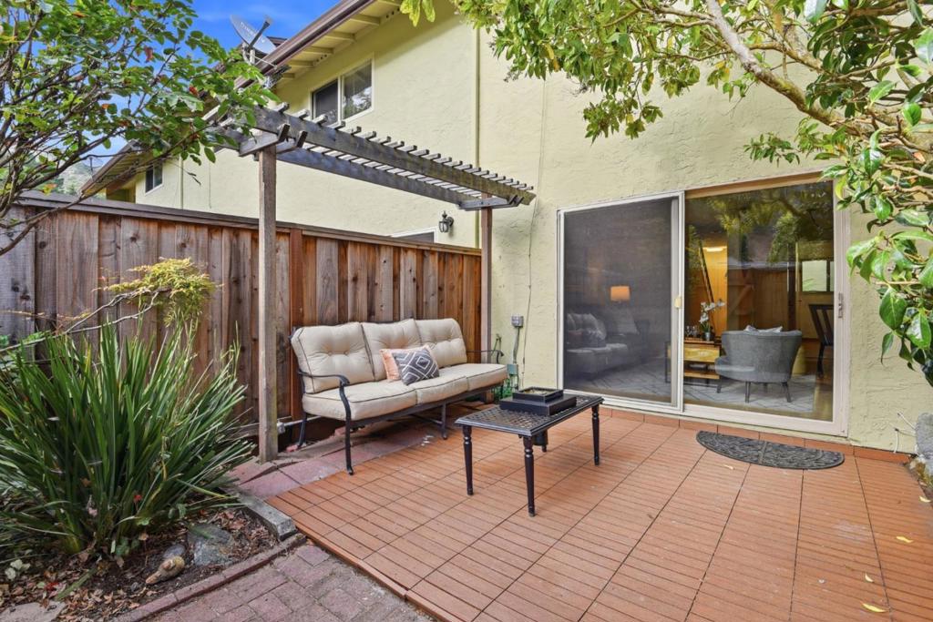 1161 Oddstad Boulevard Property Photo 13