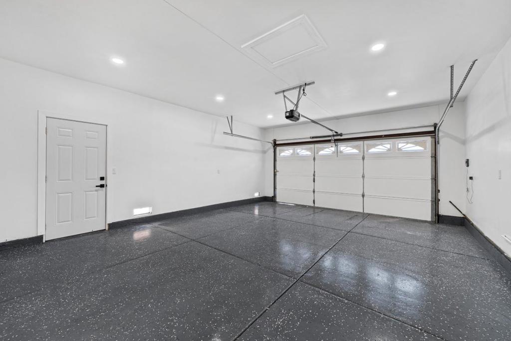 242 Hardwick Place Property Photo 41