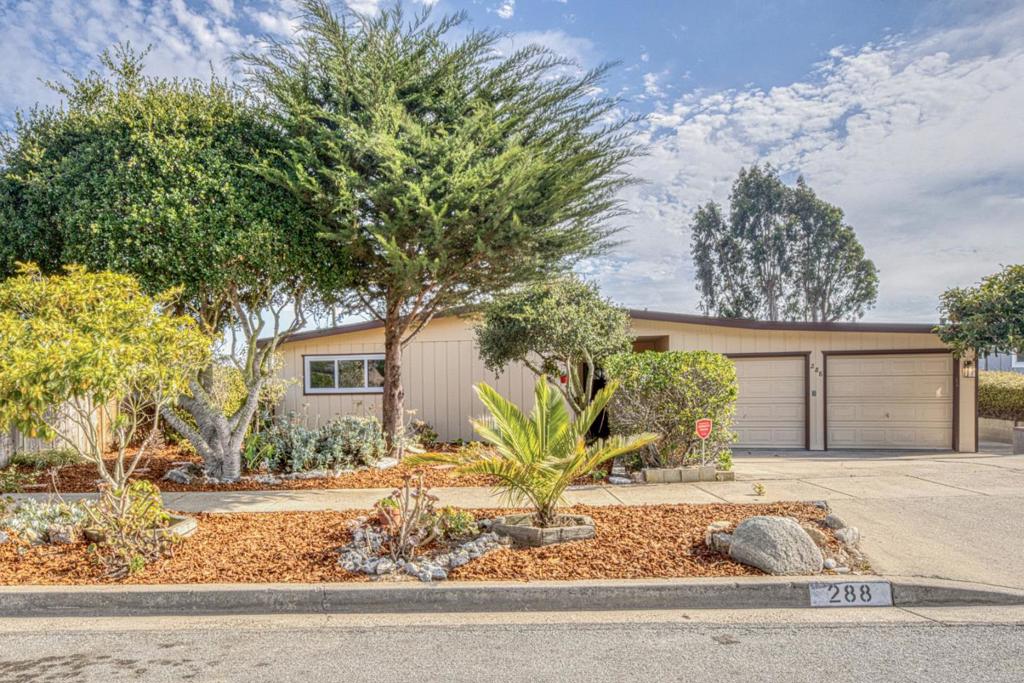288 Young Circle Property Photo 1