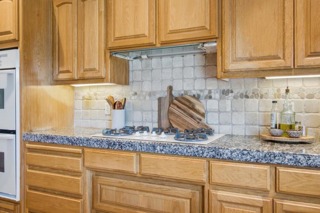 945 Union Road Property Photo 12