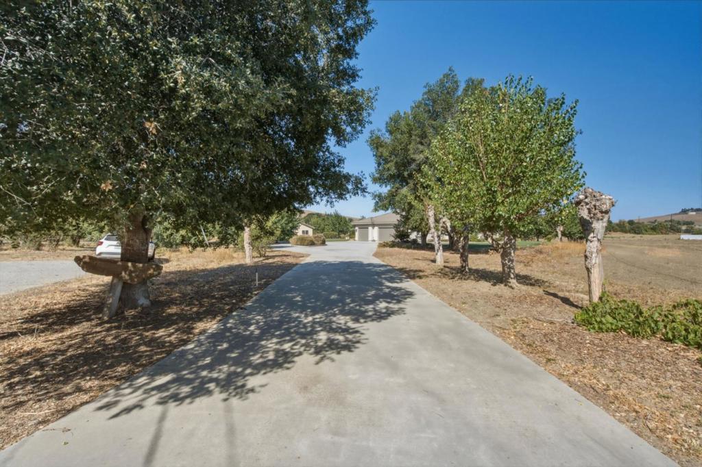 945 Union Road Property Photo 40