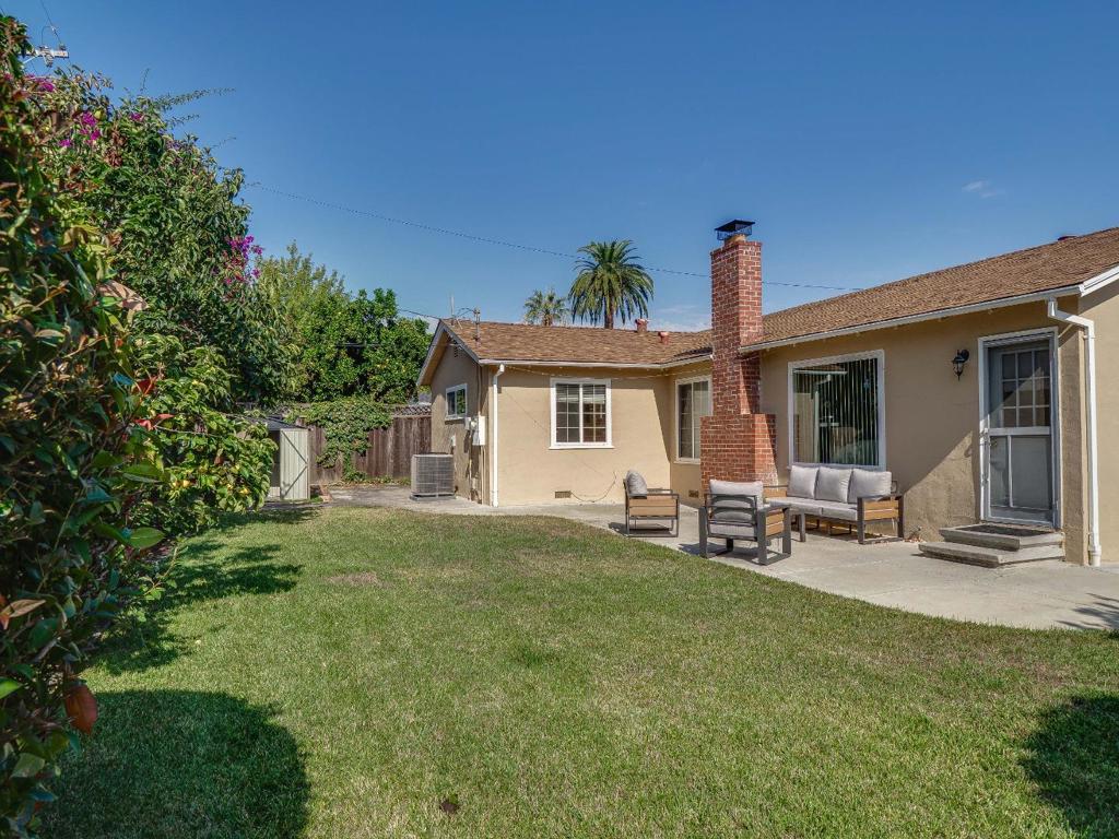 3210 Greentree Way Property Photo 32