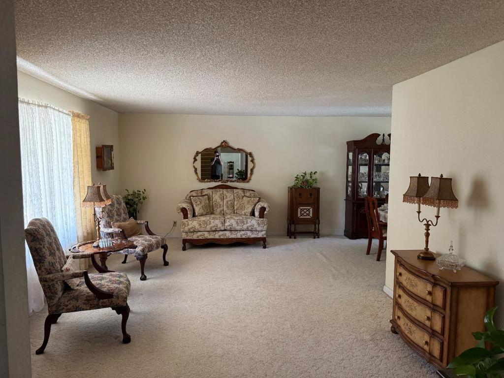 7040 Valley Forge Drive Property Photo 2