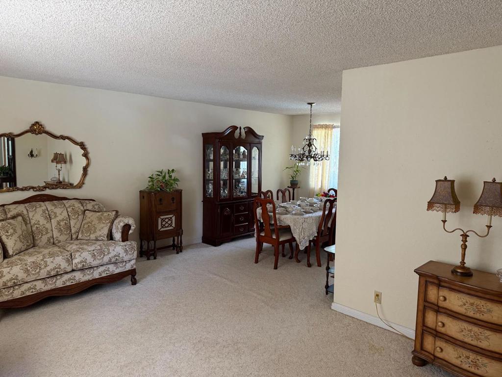 7040 Valley Forge Drive Property Photo 4