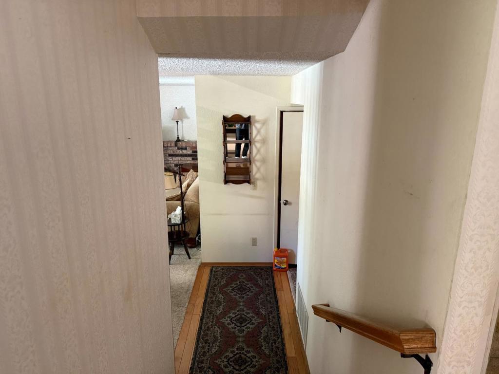 7040 Valley Forge Drive Property Photo 12
