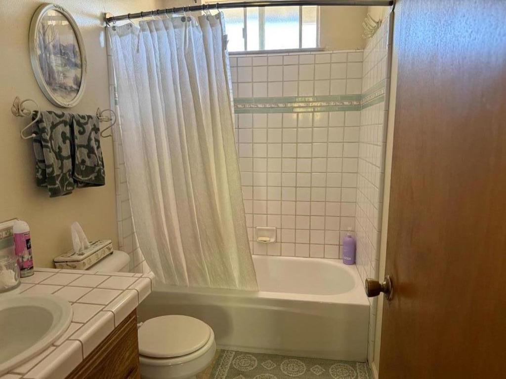 7040 Valley Forge Drive Property Photo 23