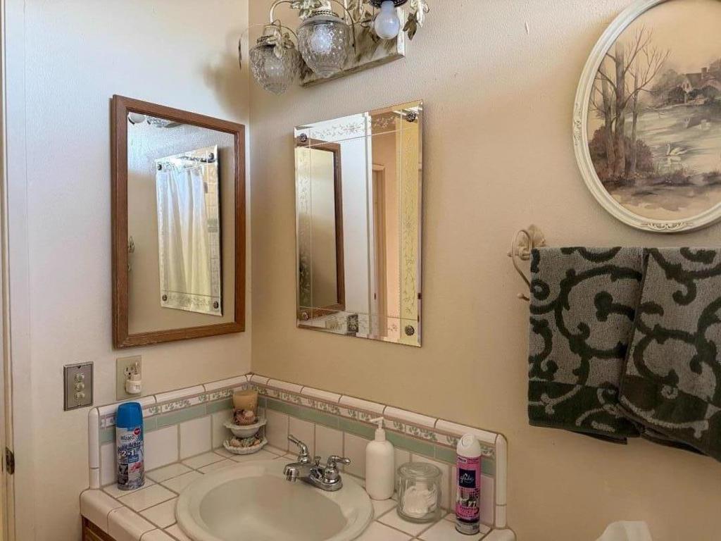 7040 Valley Forge Drive Property Photo 24