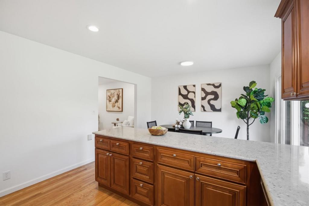 2073 Yosemite Drive Property Photo 15