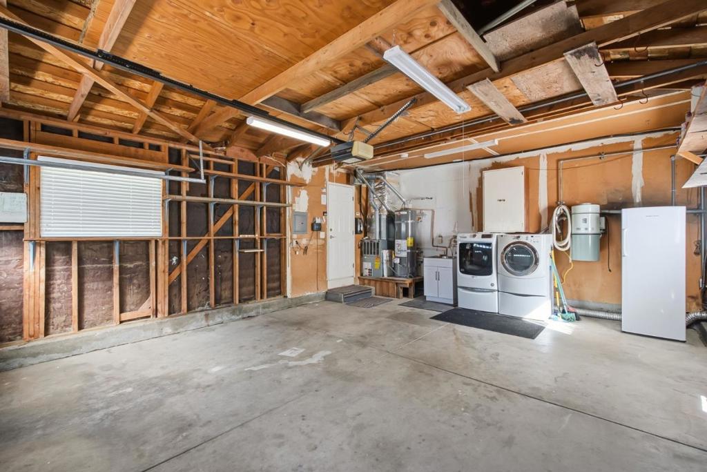2073 Yosemite Drive Property Photo 59
