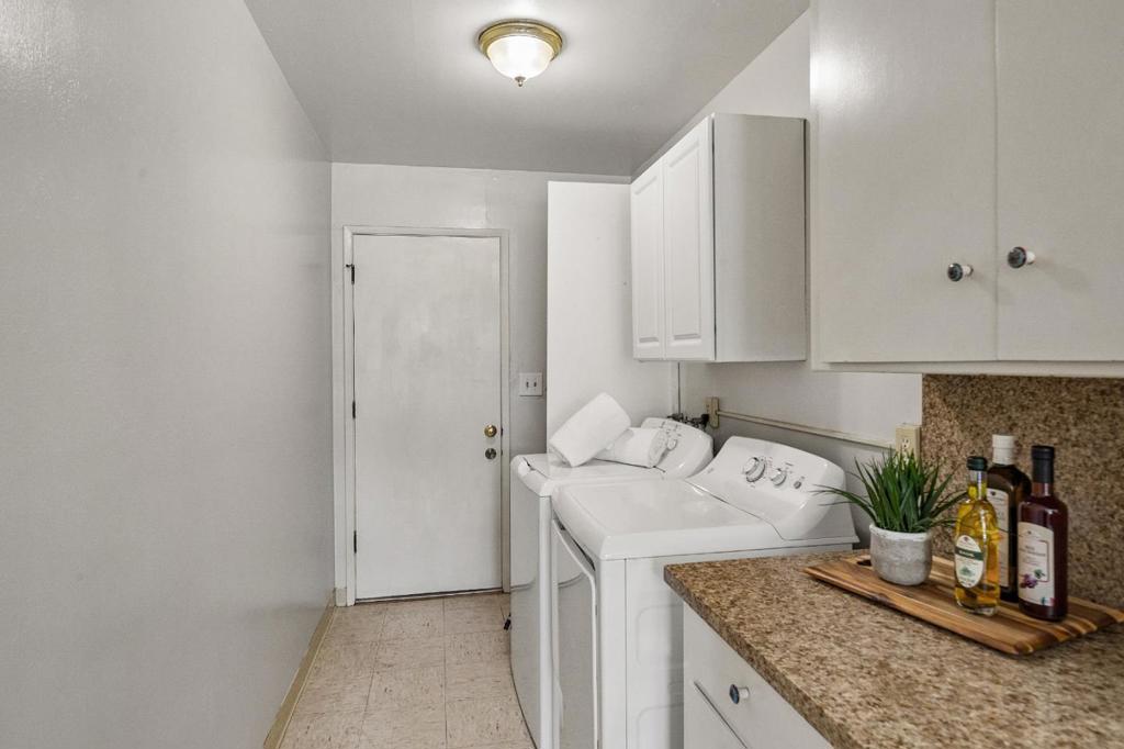 Paula Street Property Photo 6