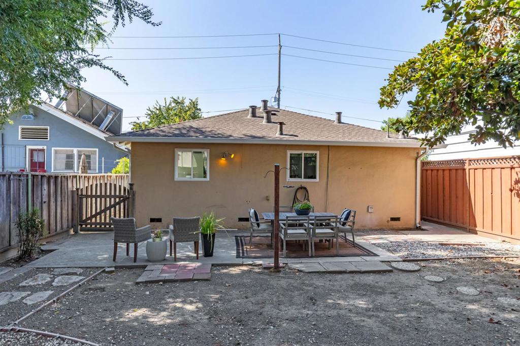 Paula Street Property Photo 14