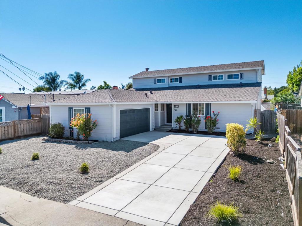 1713 Alhambra Court Property Photo 1