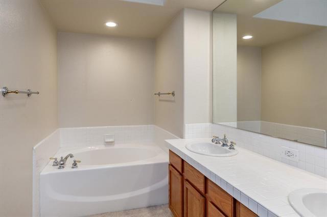 144 S 3rd Street 509 Property Photo 13