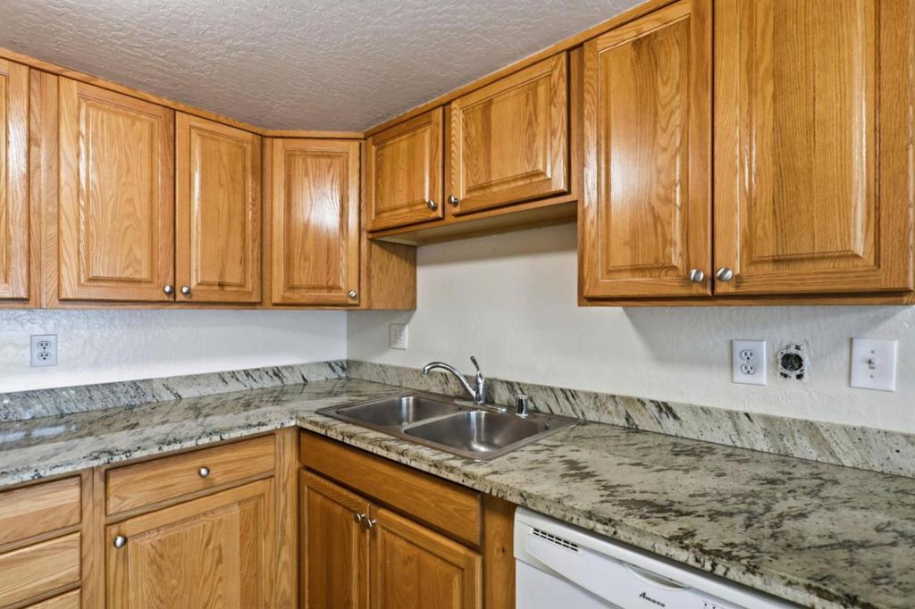 24 Meadow Way Property Photo 13