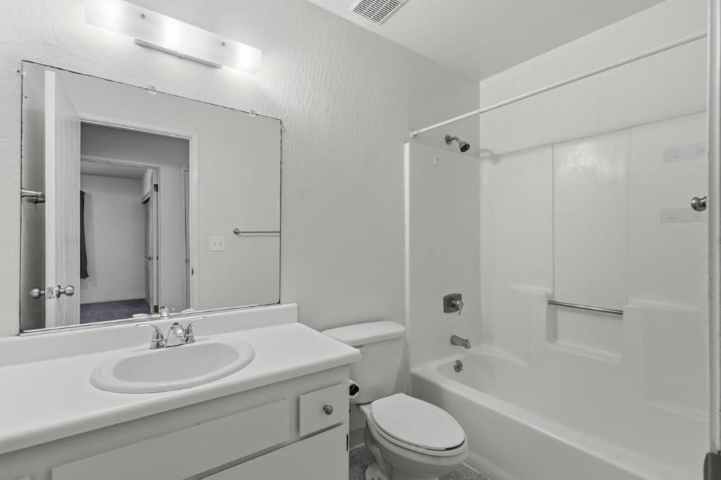 24 Meadow Way Property Photo 18