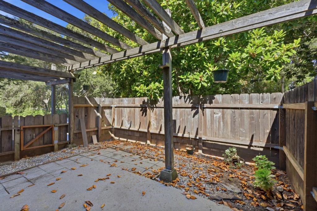 24 Meadow Way Property Photo 20