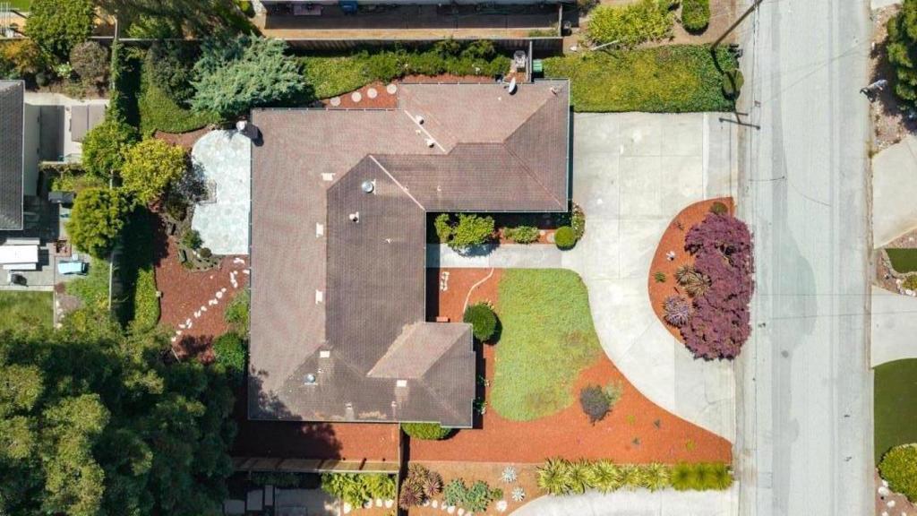 411 Baltusrol Drive Property Photo 3