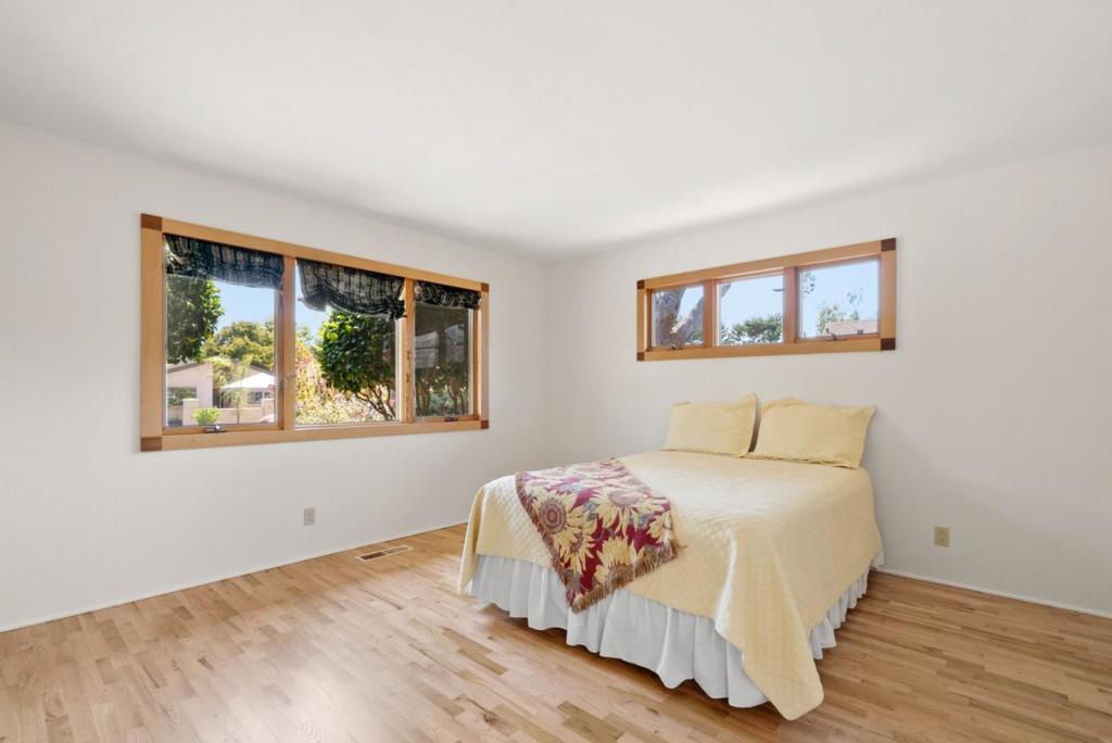 215 Lamanda Drive Property Photo 18