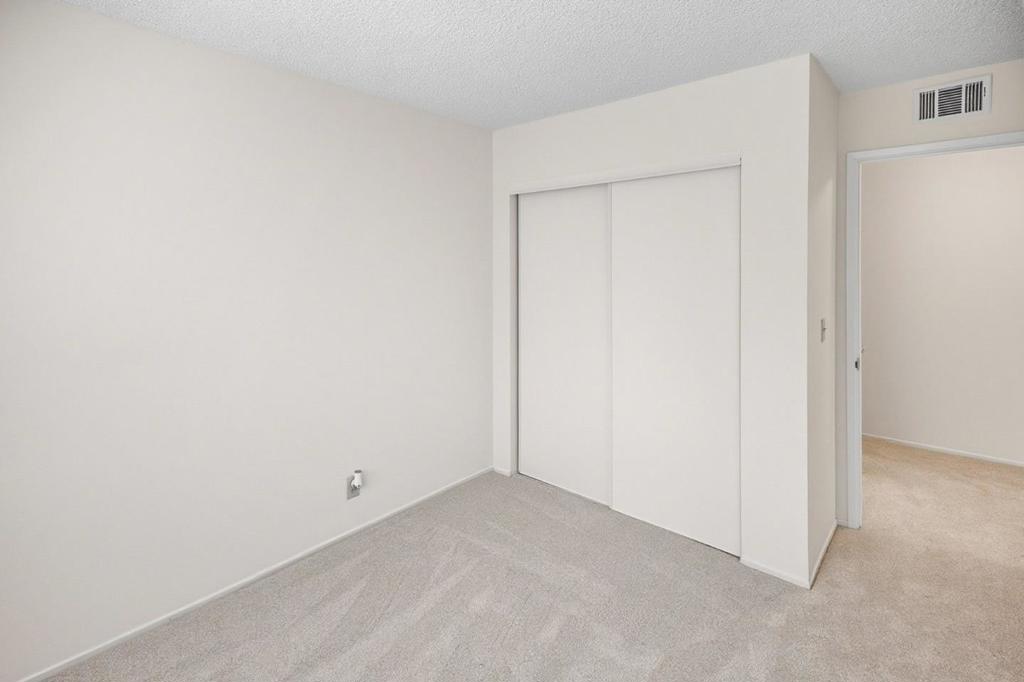 949 Gilchrist Drive 4 Property Photo 11