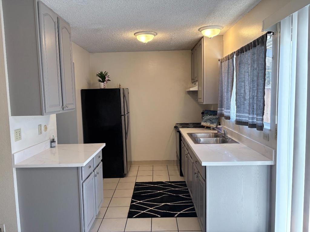 38030 Dundee Property Photo 3