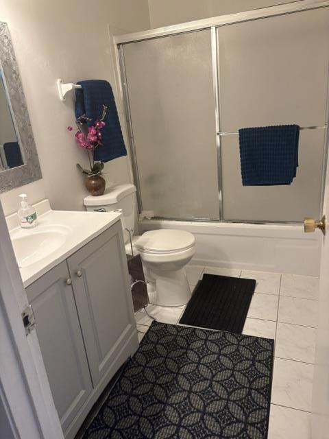 38030 Dundee Property Photo 4