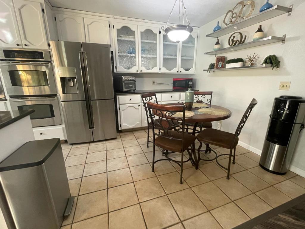 3219 E Dunne Avenue Property Photo 15