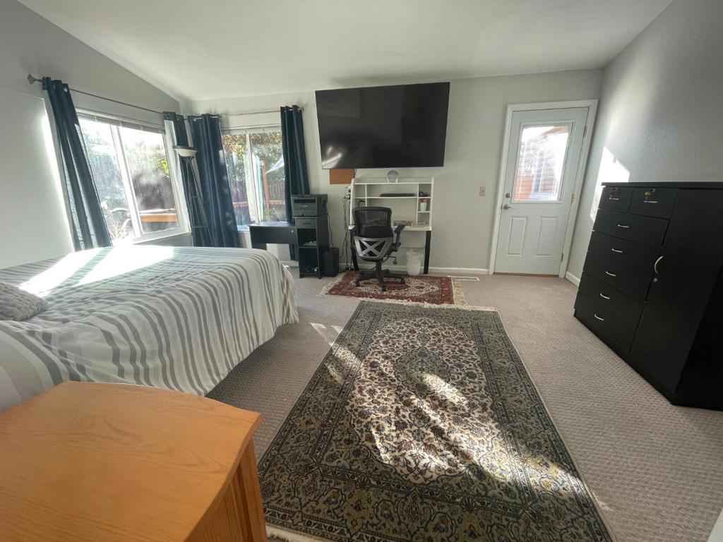 3219 E Dunne Avenue Property Photo 16