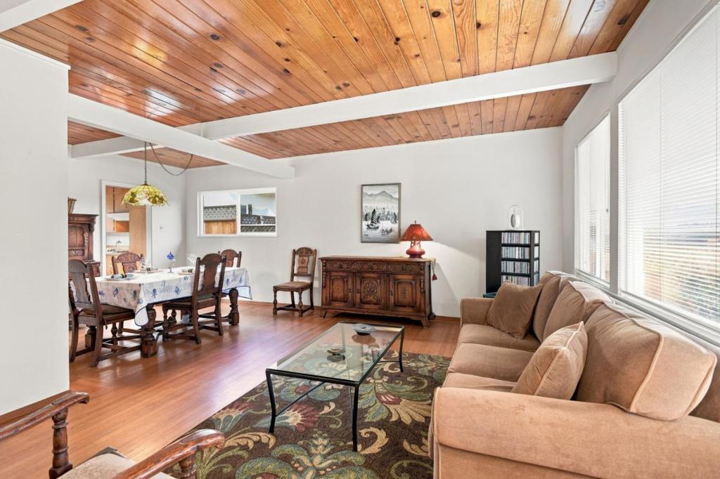 ML82057039 Property Photo 4