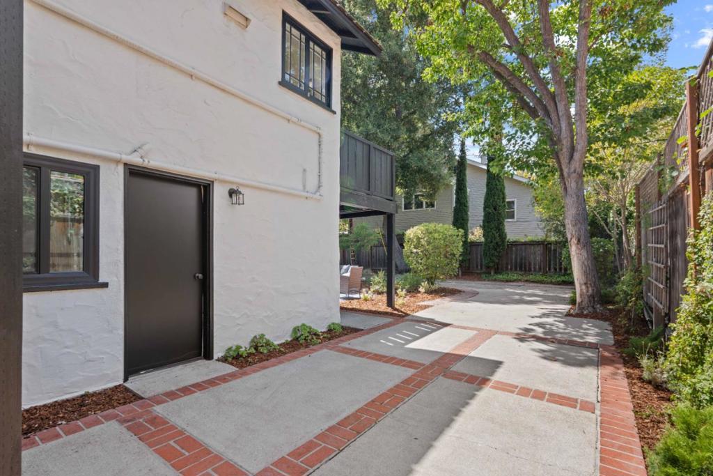1321 Hopkins Avenue Property Photo 19